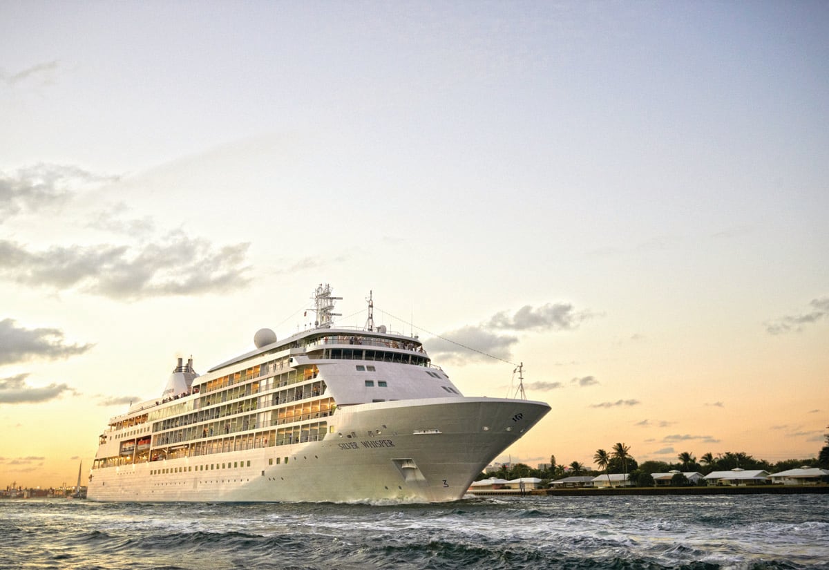 silversea-small-luxury-cruise-ship-silver-whisper-31