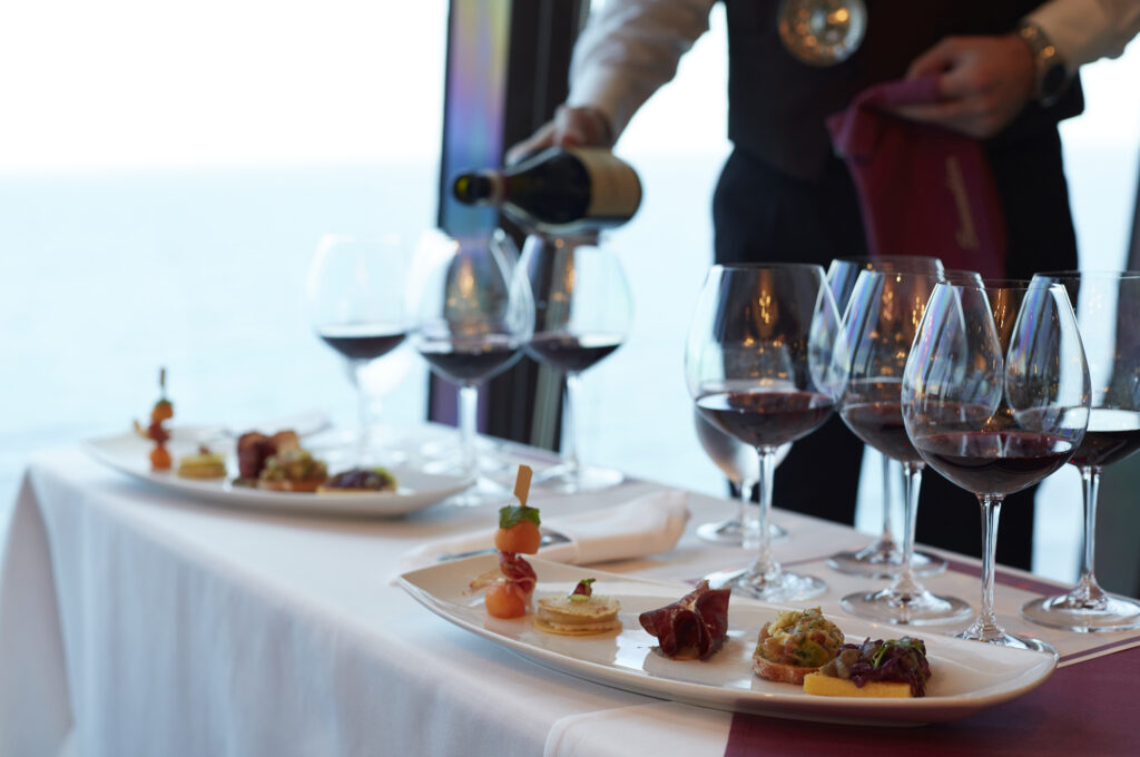 Oceania Cruises presenta sus exclusivos cruceros temáticos 2026