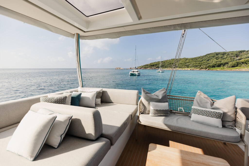 La oferta de Spirit of Ponant crece con un nuevo catamarán