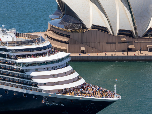 Nuevos Viajes Completos 2026-2027 con Holland America Line