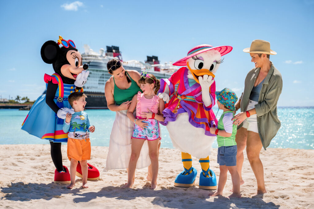 Navegando hacia la magia: nuestro viaje inaugural en el Disney Destiny